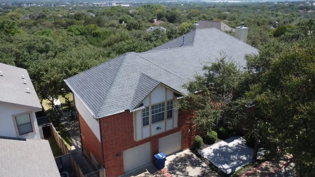 Striking GAF Timberline Roof
